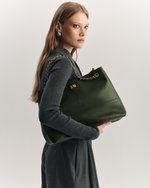 MAISON оливковый - небольшие дефекты кожи 27