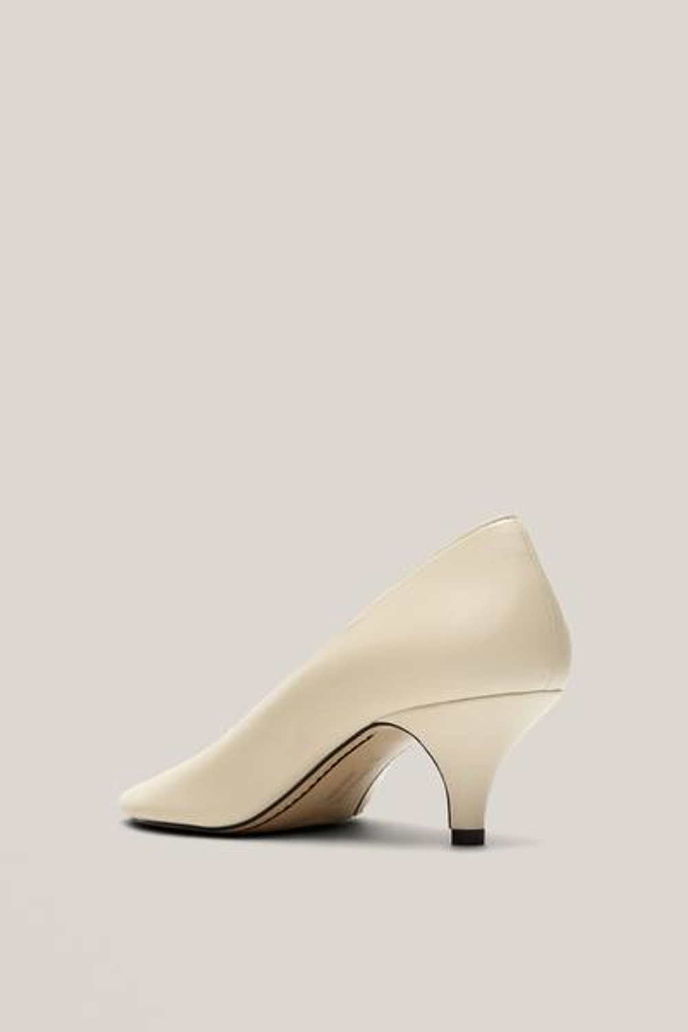 Massimo Dutti Туфли на мягком каблуке - Limited Edition, ванильный