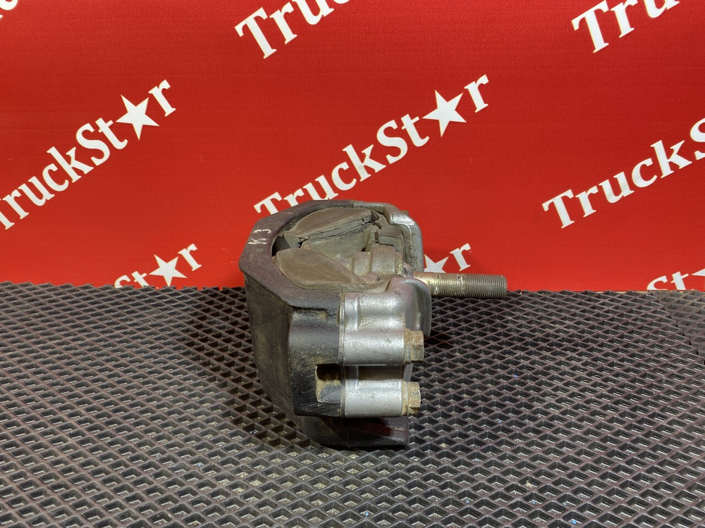 Подушка двигателя задняя 2017г