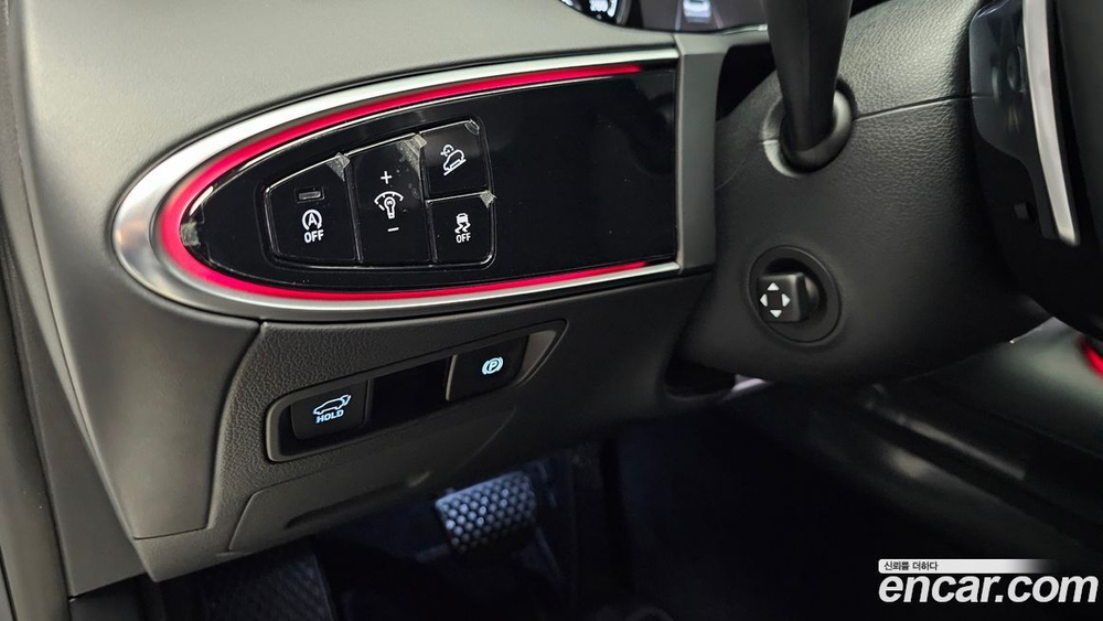 Genesis GV70 2.5T Бензин 2WD (05.2022)