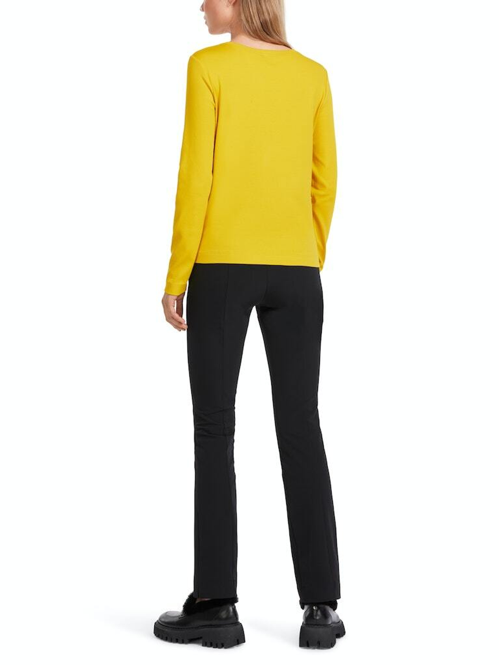 Marc-Cain-Sp_HerbstWinter-2023_433_VS-48.74-J50_3