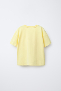 ZARA ФУТБОЛКА С ЦВЕТОЧНЫМИ ДЕТАЛЯМИ ИЗ КРУЖЕВА КРОШЕ, ЖЕЛТЫЙ