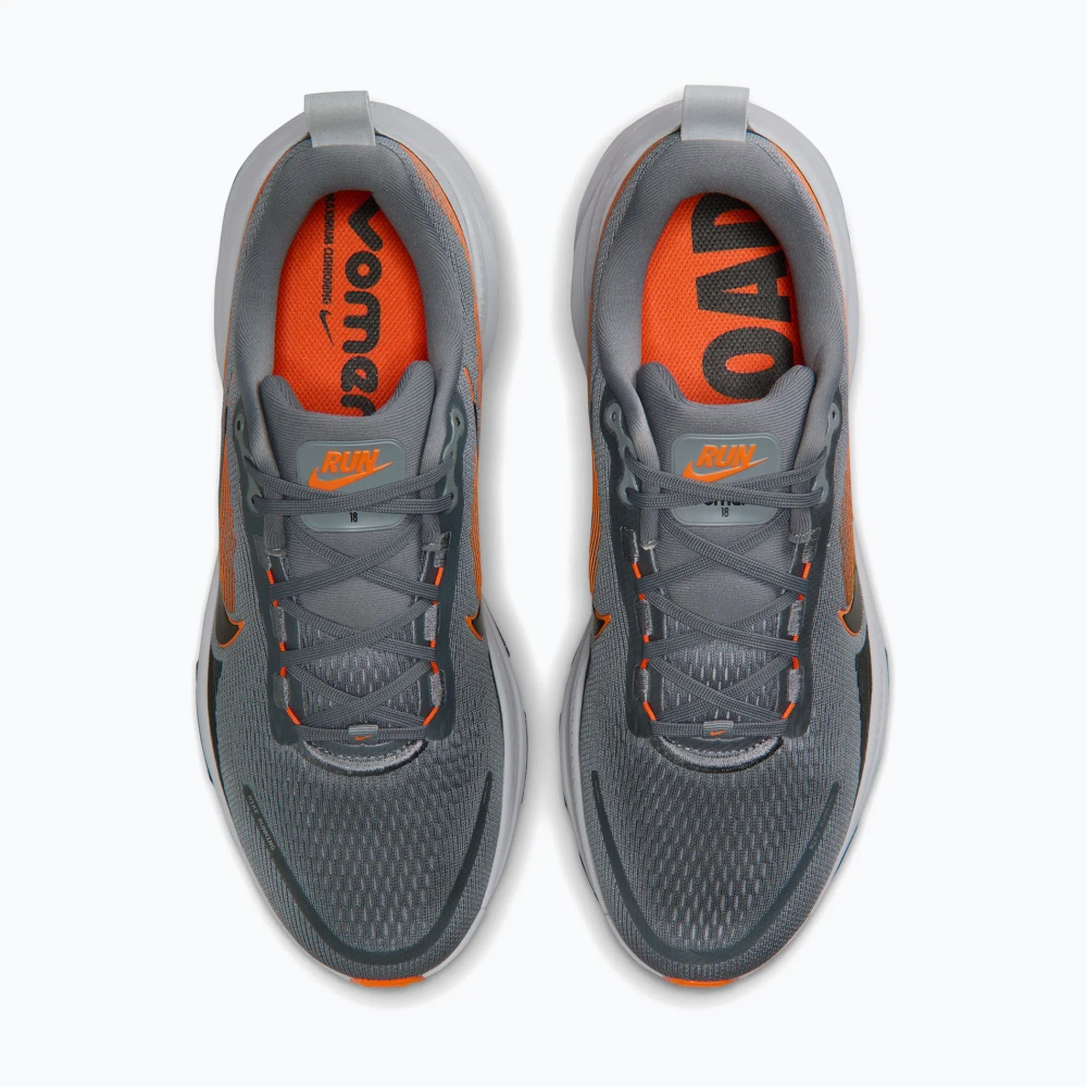 Кроссовки для бега Nike Vomero 18 cool grey/safety orange/wolf grey/black