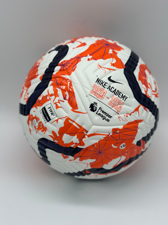 Футбольный мяч Nike Academy Premier League (2023-2024)