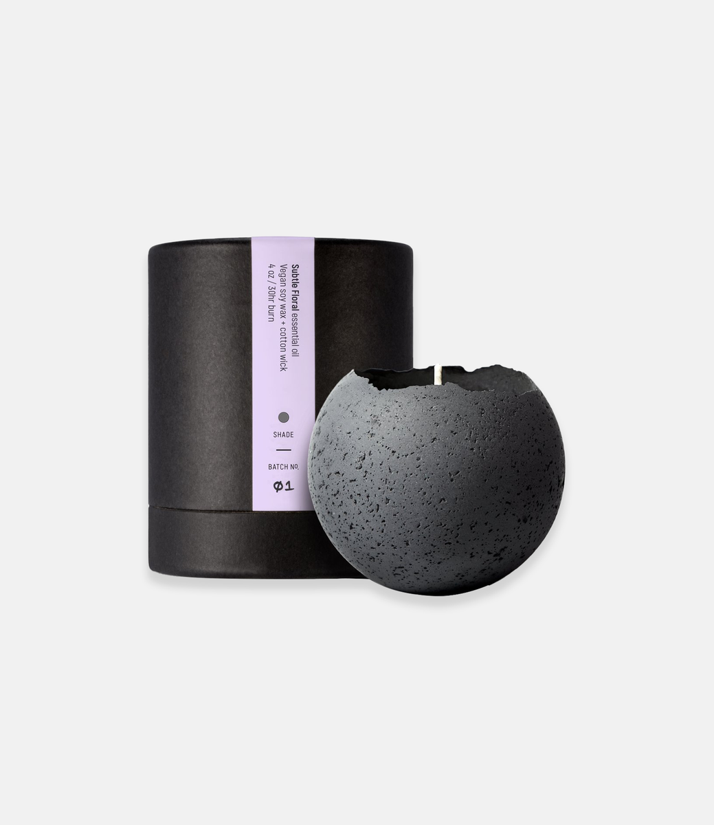 Konzuk Orbis Concrete Candle Charcoal — бетонная свеча