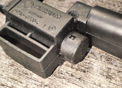 Клапан электромагнитный впускного коллектора VAG