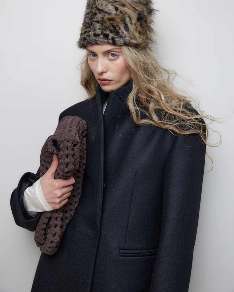 Пальто с асимметричным низом из шерсти Гуччи черный