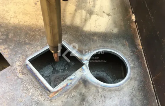 Консольная машина Huawei HNC-1500H