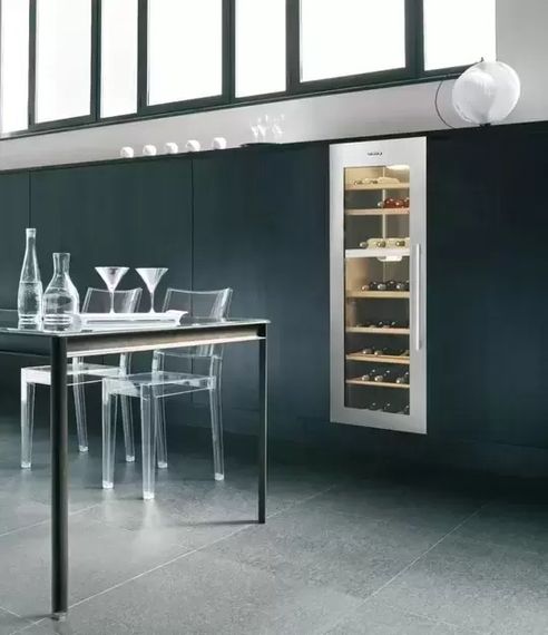 Винный шкаф De Dietrich DWSR 980 X