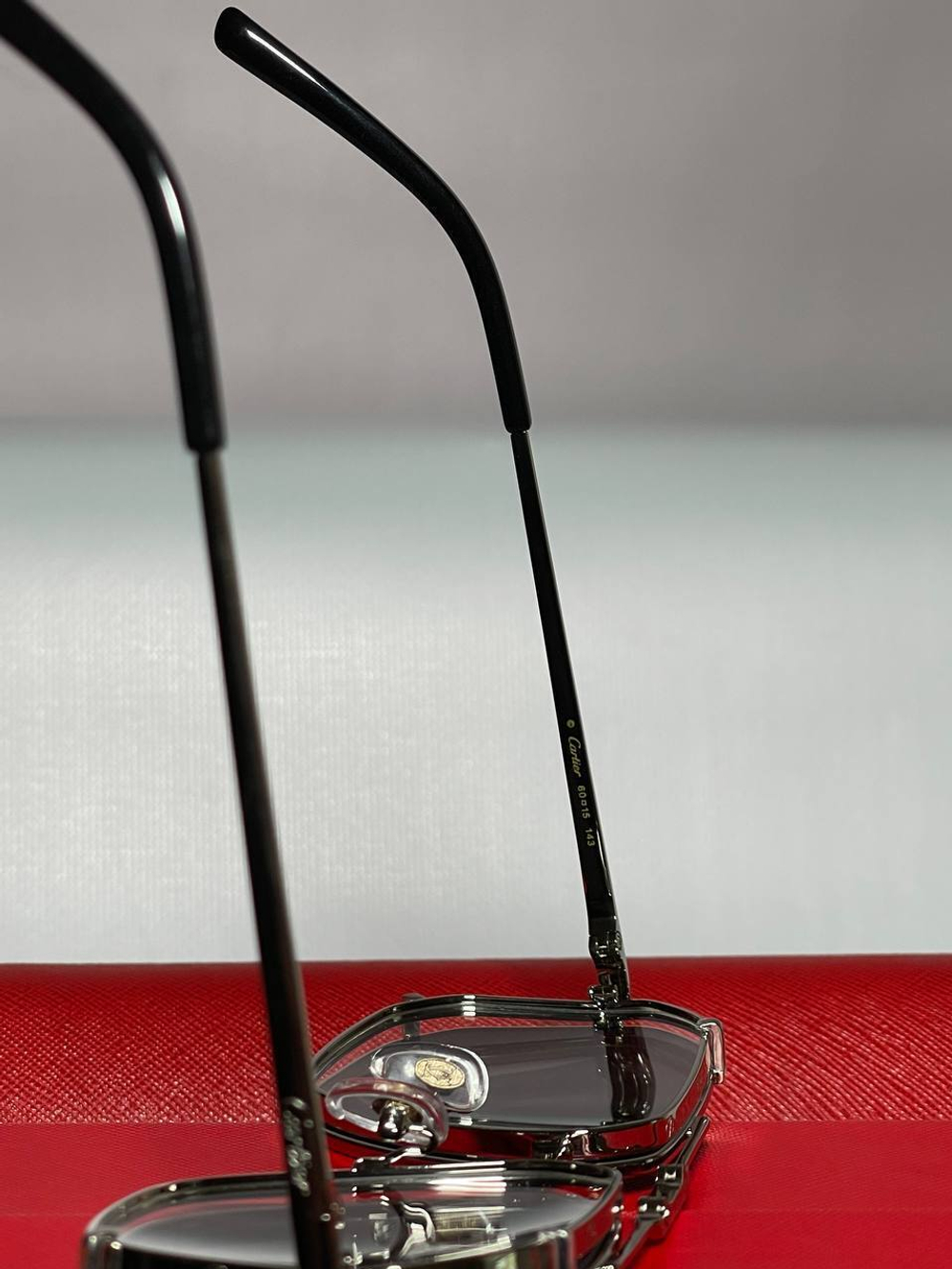 Солнцезащитные очки Cartier