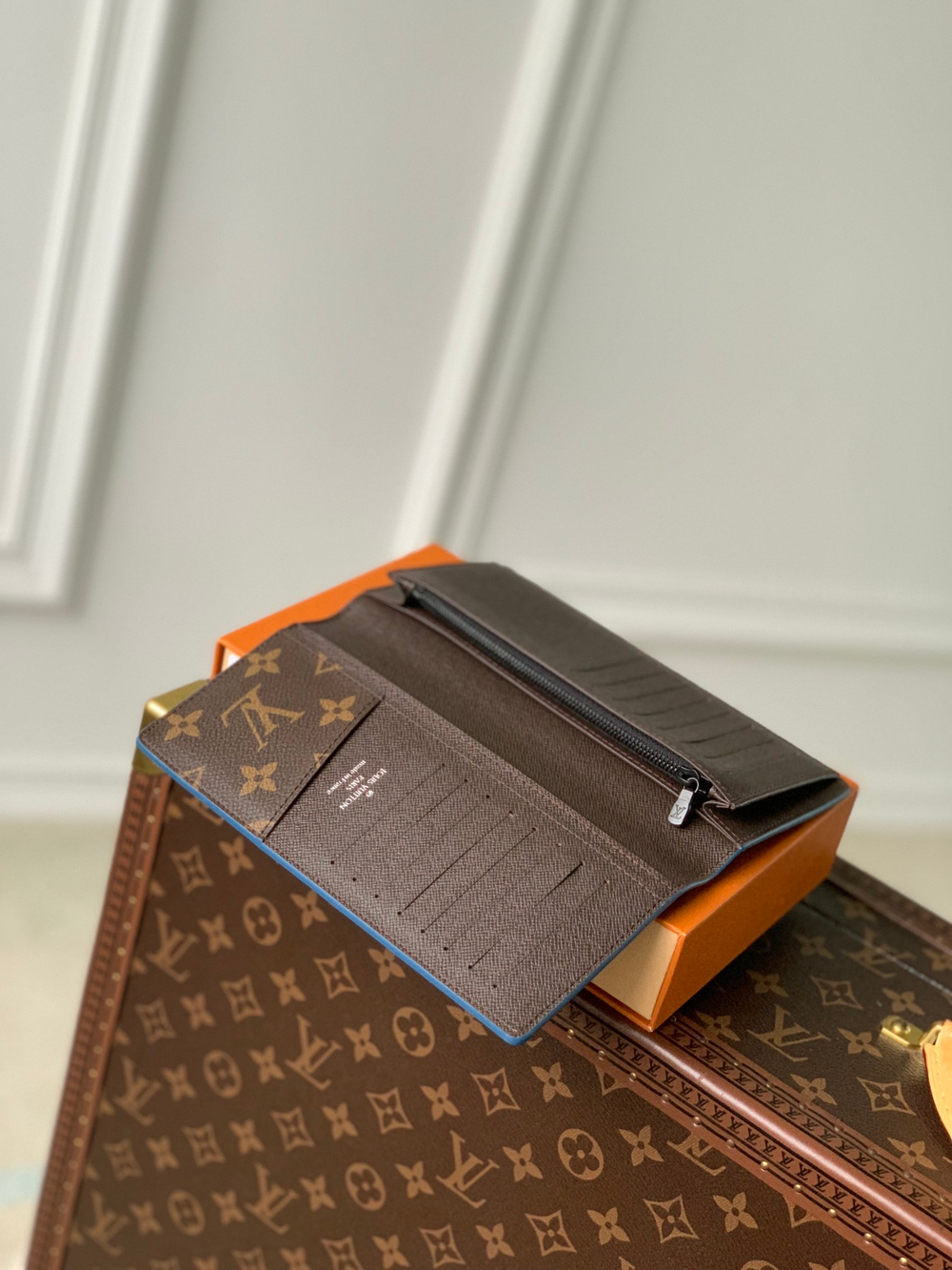 Louis Vuitton Brazza Wallet