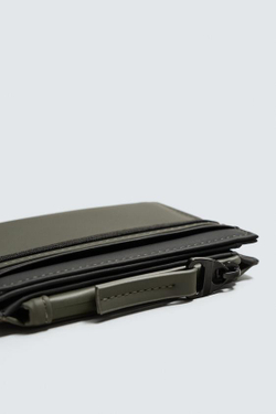 ZARA ПРОРЕЗИНЕННЫЙ КОШЕЛЕК С ОТДЕЛЕНИЕМ ДЛЯ МОНЕТ, ЗЕЛЕНЫЙ ХАКИ