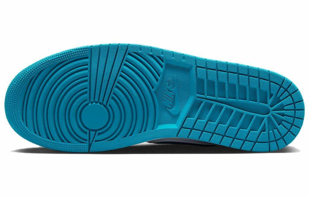 Кроссовки Jordan Air Jordan 1 Low Flyease "Aquatone"