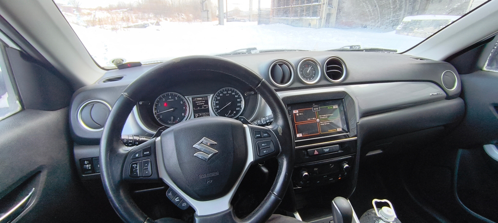 Suzuki VITARA 1.6 6AT GLX 4WD