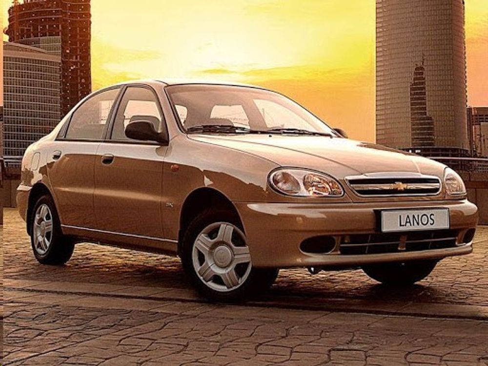 Стекло заднее Chevrolet Lanos с обогревом (KMK Glass)