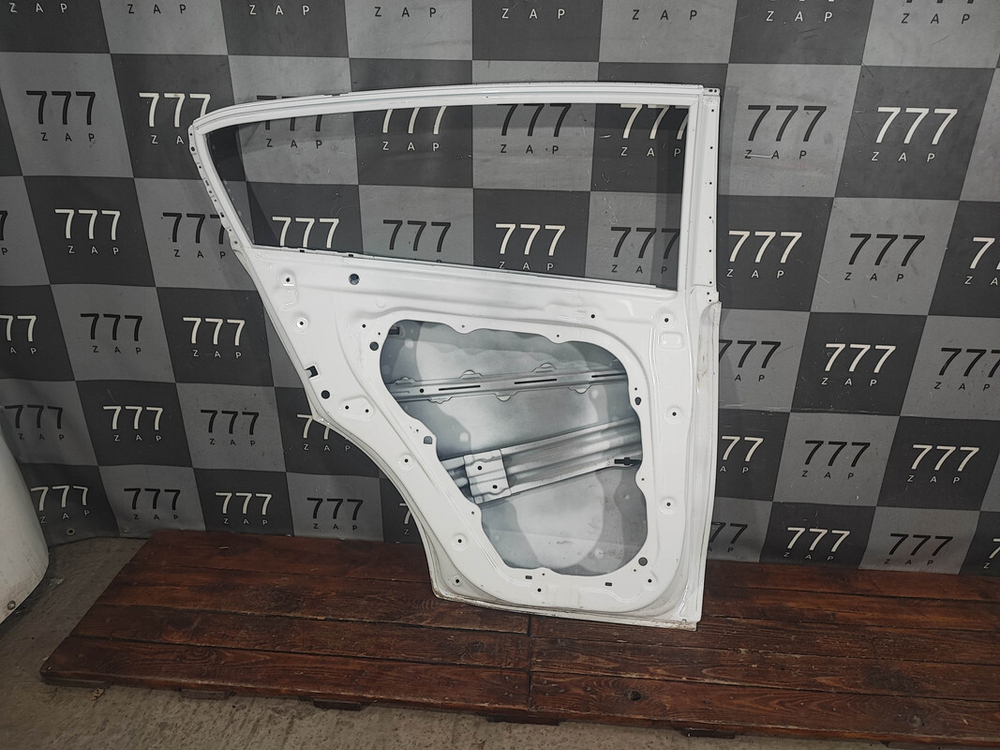 Дверь задняя левая Kia Sportage 4 (QL) 16-22 Б/У Оригинал 77003F1000