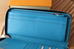 Louis Vuitton Zippy Vertical Wallet