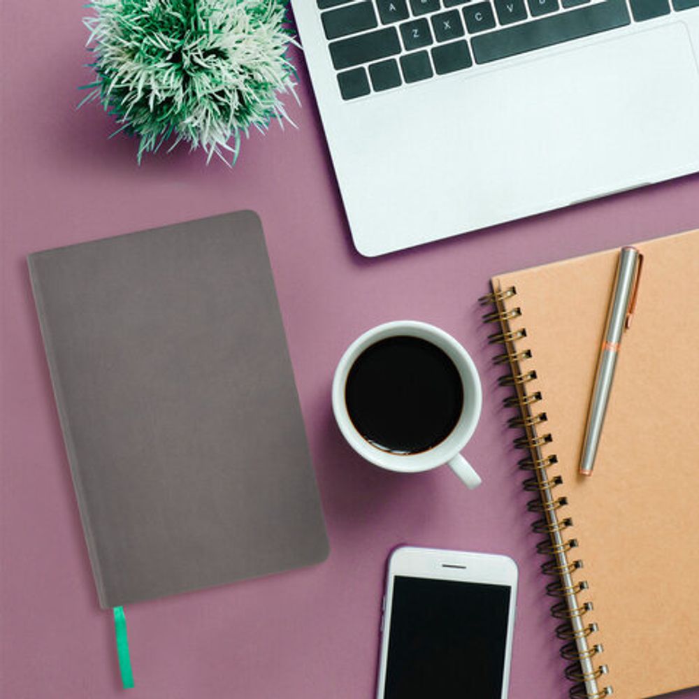 Ежедневник недатированный А5 138х213мм BRAUBERG "Metropolis Mix", под кожу, 136 л., серый, 113297