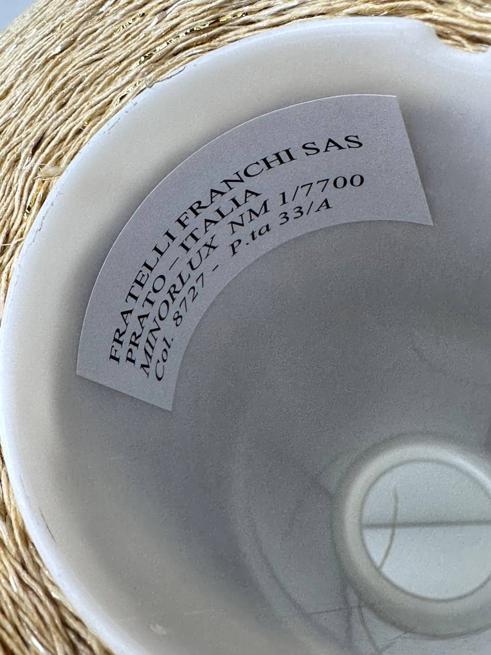 MINORLUX - Fratelli Franchi; вискоза, металлизированный люрекс, п/а; 770м/100гр; col. 8727, цвет: бежевый с золотым люрексом; S715; MP. ТОЛЬКО!! бобинки: 530, 449 гр