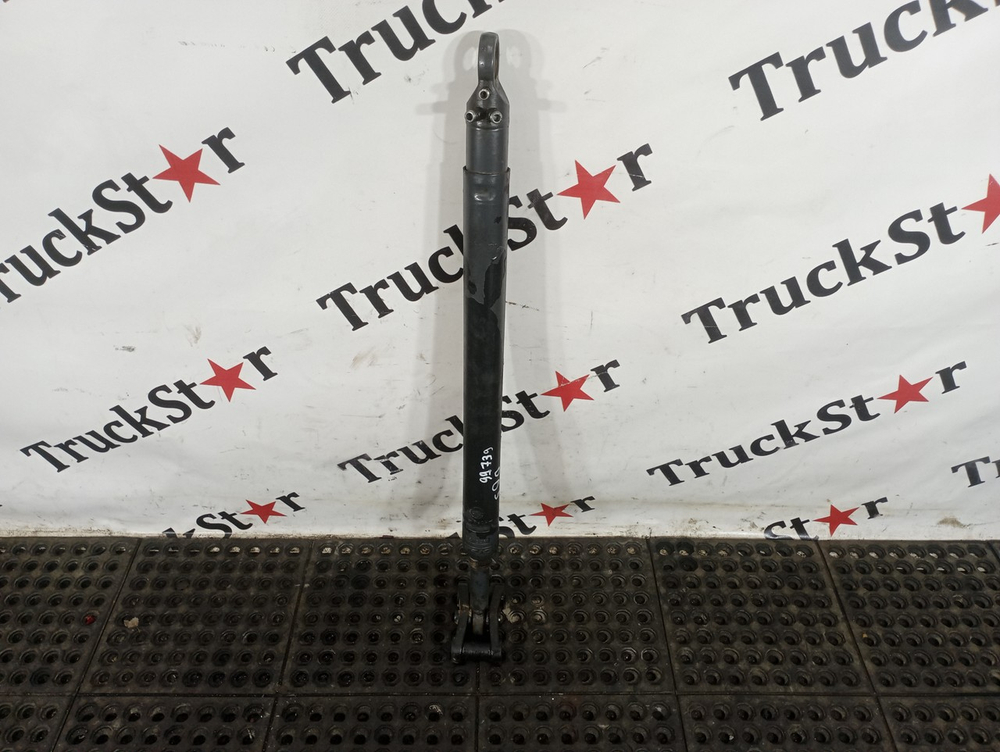 Цилиндр подъема кабины 2018г