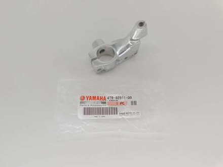 крепление зеркала (кронштейн рычага сцепления) Yamaha Drag Star XVS1100 XVS400 Custom 4TR-82911-00-0