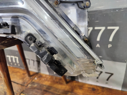 Фара правая LЕD Kia Carnival 4 (KA4) 20-нв Б/У Оригинал 92102R0200