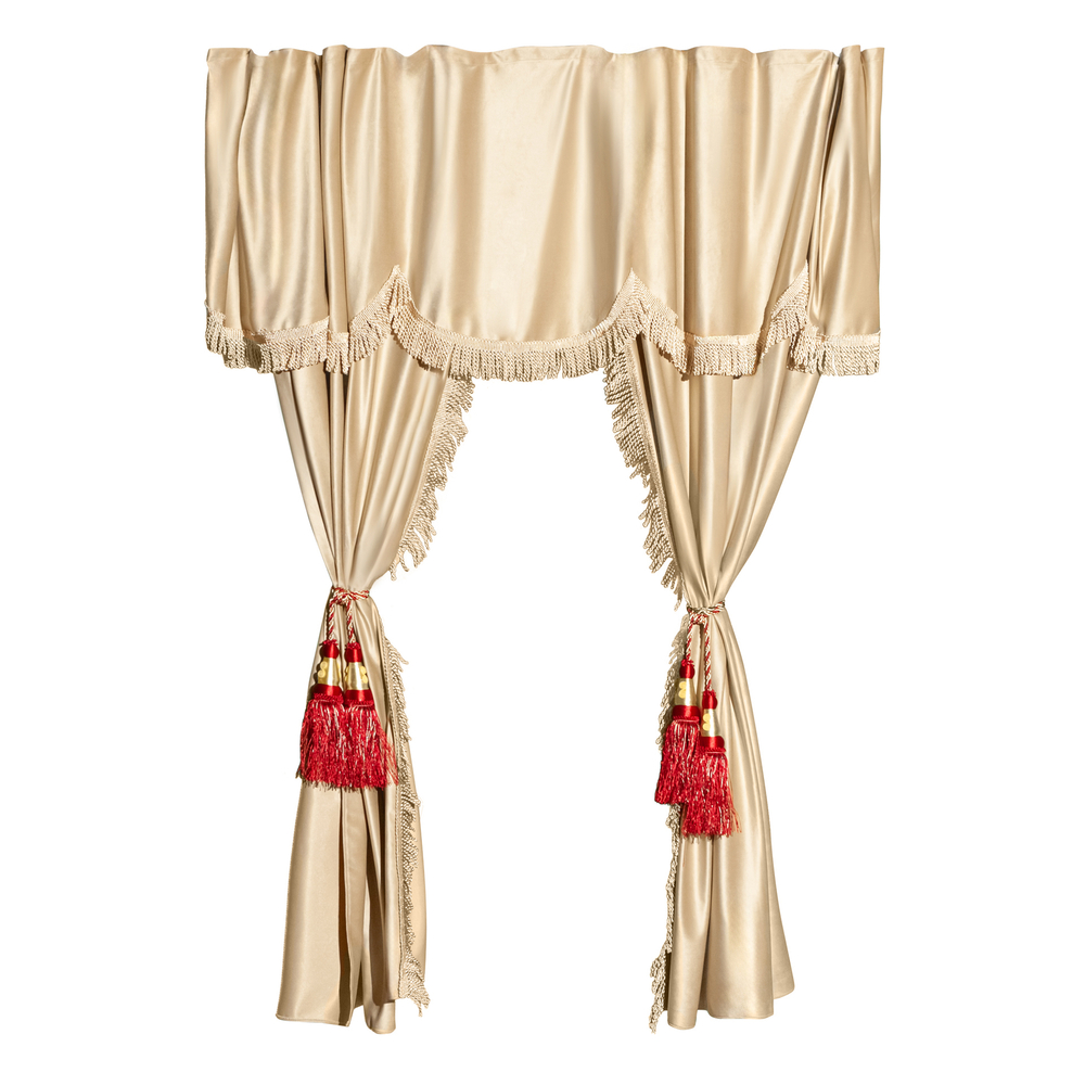 Шторы спального места с ламбрекеном и прихватами "Кисти" в кабину Volvo, Scania, MAN, DAF, Merc, Камаз, Sitrak, Shacman, Foton, FAW. Высота 1,5м, ширина одной стороны - 1,15м. Блэкаут, велюр. Бежевый цвет с бежевой бахромой и красными кистями