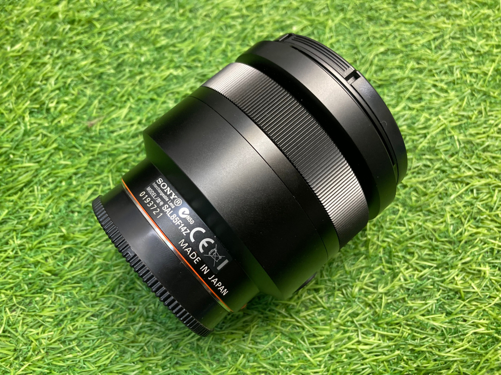 Sony Carl Zeiss Planar T* 85mm 1.4 ZA