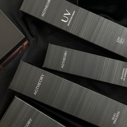 Санскрин с антивозрастным действием SPF 50+/PA++++ AXXZIA AGTHEORY UV Protection Cream