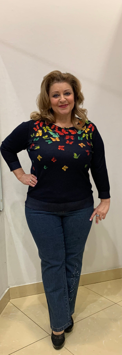 Укороченные  джинсы со стразами