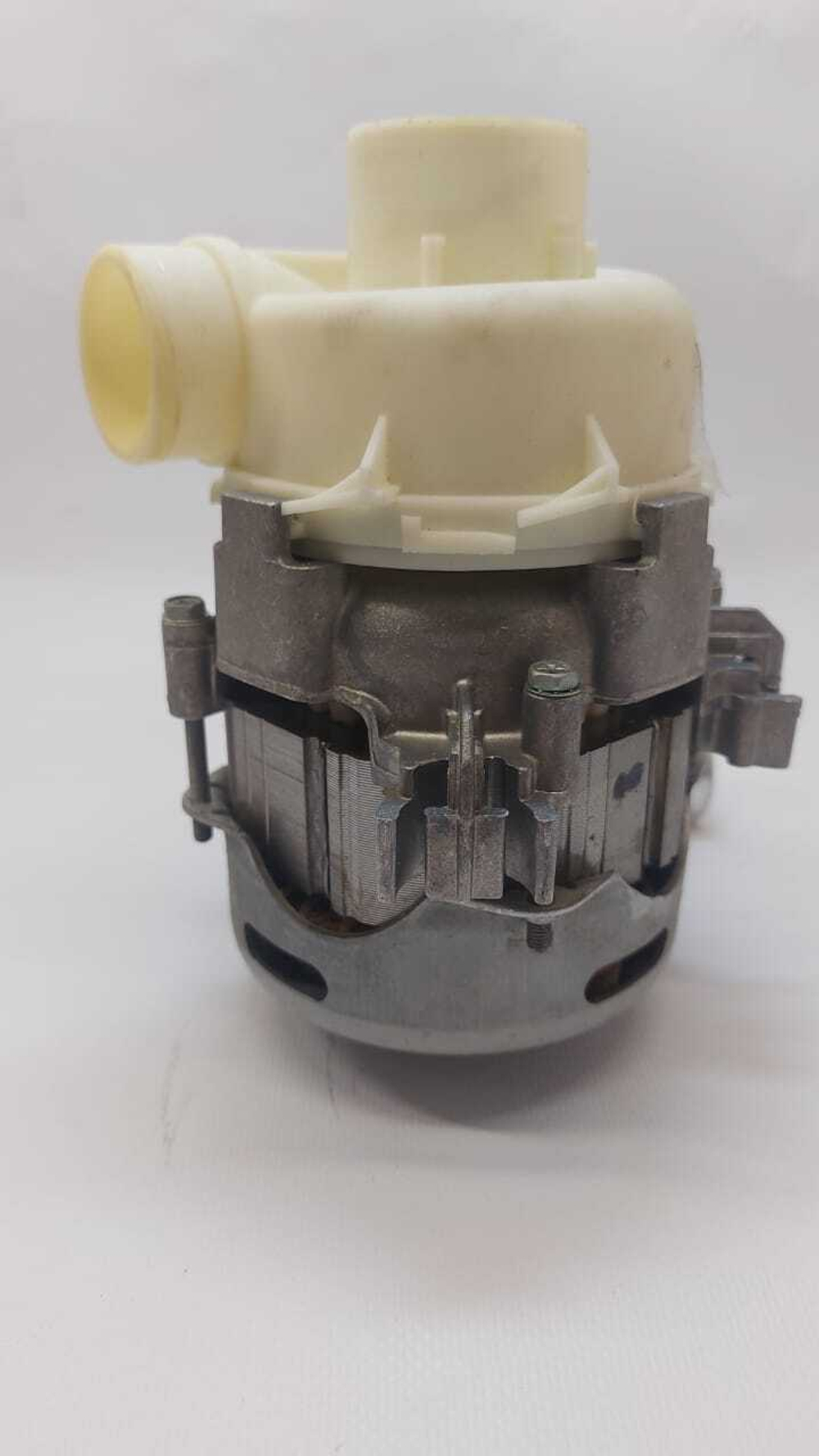 30 Насос циркуляционный посудомоечной машины Electrolux 1113112-14 б/у