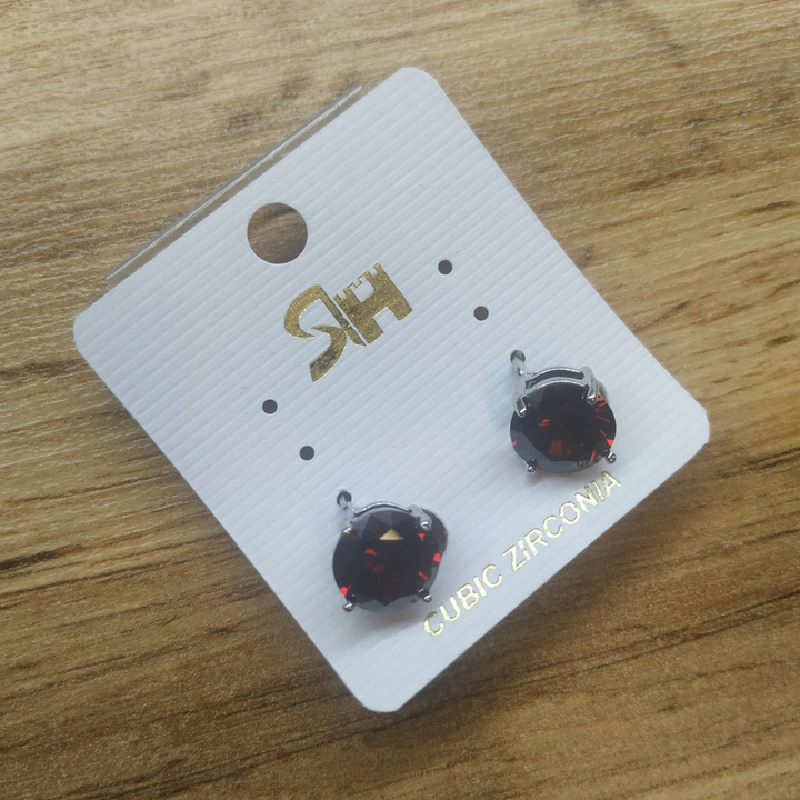 Серьги на англ.заст. Cubic Zirconia форма круг средний цвет красный металл серебристый