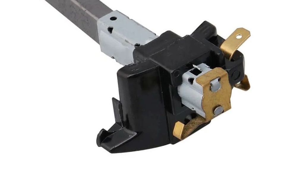 Щетки угольные для двигателя пылесоса 11 х 6,5 х 32 мм к-кт мономат щеткодержатель тип LG (2шт/комплект)