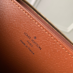 Louis Vuitton Zippy Wallet