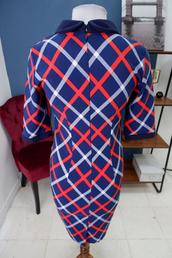 Платье Eris интересное 44 размер