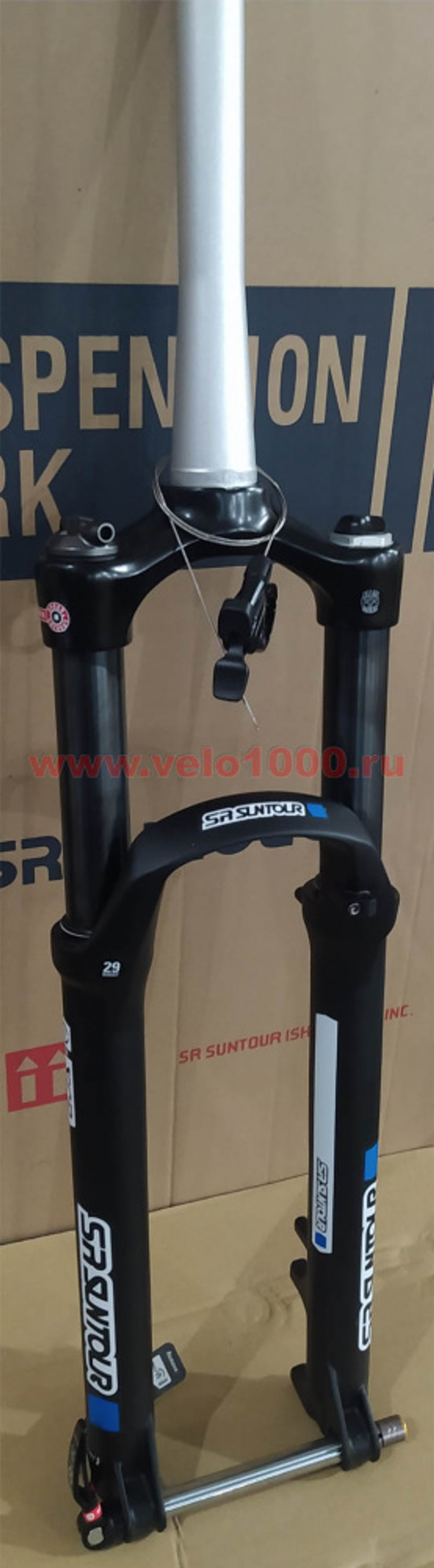 Вилка 29", ход 120 мм, матовая чёрная, алюм штырь 1,5"ч 1-1/8", чёрные ноги Ф32 мм сталь, блокировка