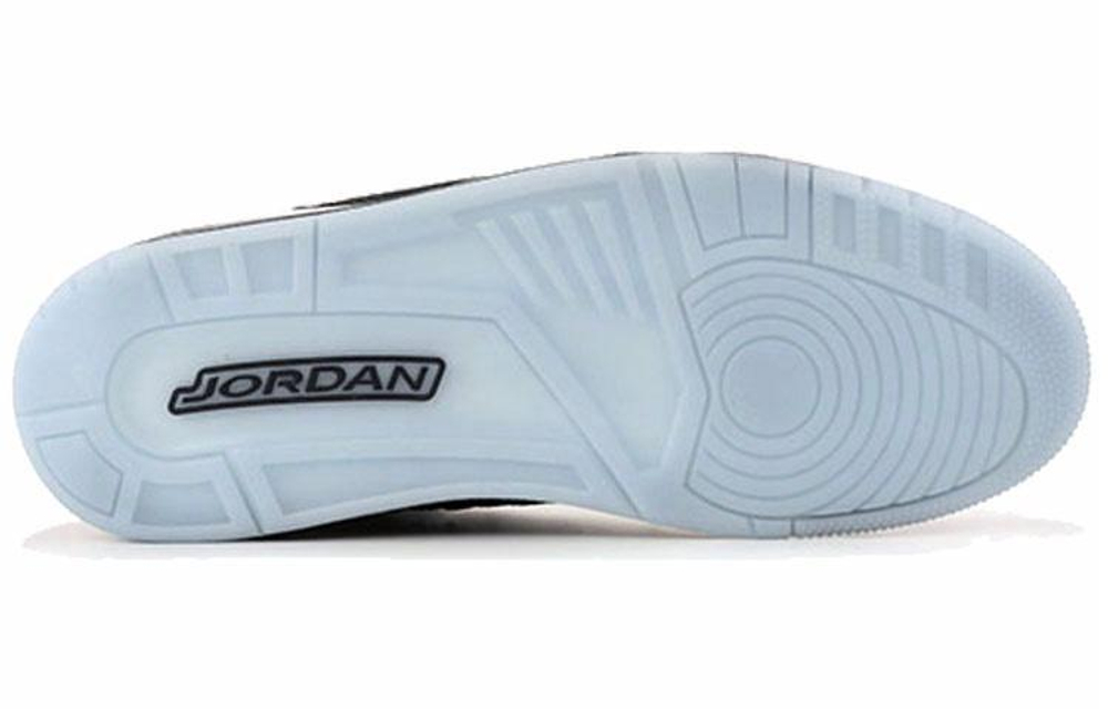 Кроссовки Jordan Air Jordan 3 Retro Flykni