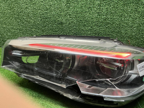 Битая Фара левая BMW X5 F15 (15-18) Adaptive LED
