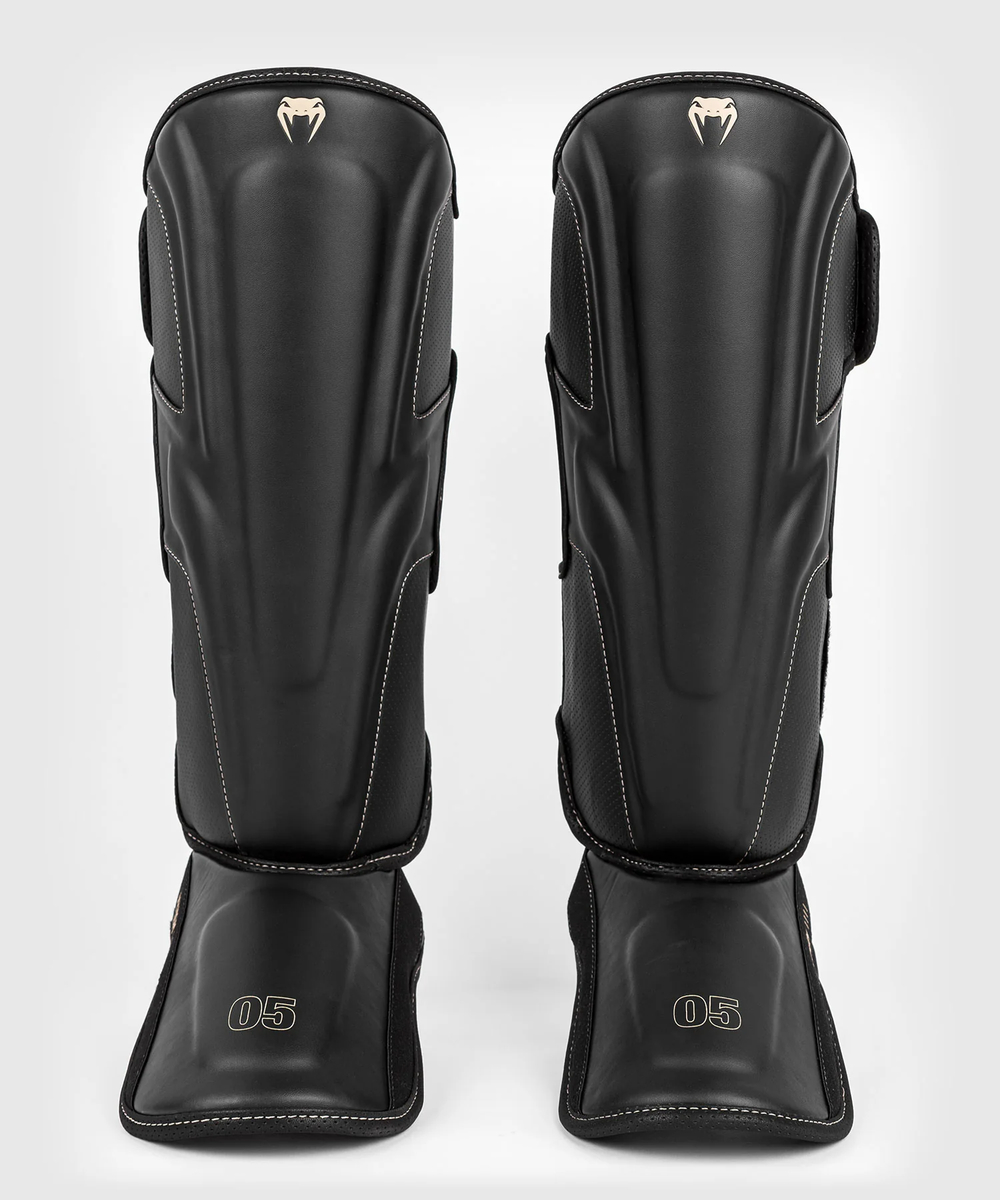 Щитки Venum Impact Evo Black/Beige