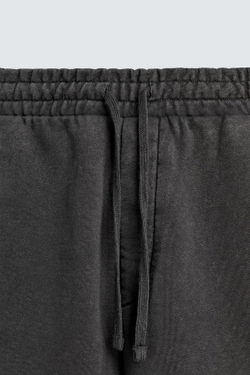 ZARA ШОРТЫ-ДЖОГГЕРЫ RELAXED FIT С ЭФФЕКТОМ ПОТЕРТОСТИ, ТЕМНЫЙ АНТРАЦИТ