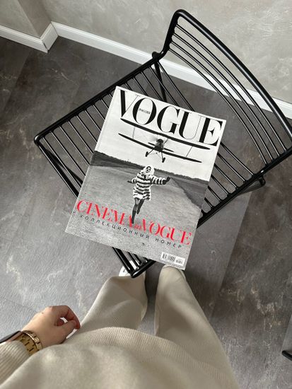 Полубарный стул Hero черный