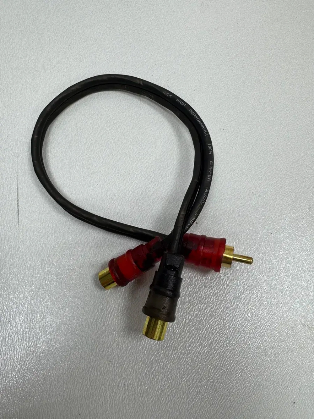 Y-разветвитель Auto Puma AP 1M2F RCA, медь, 0.3 м