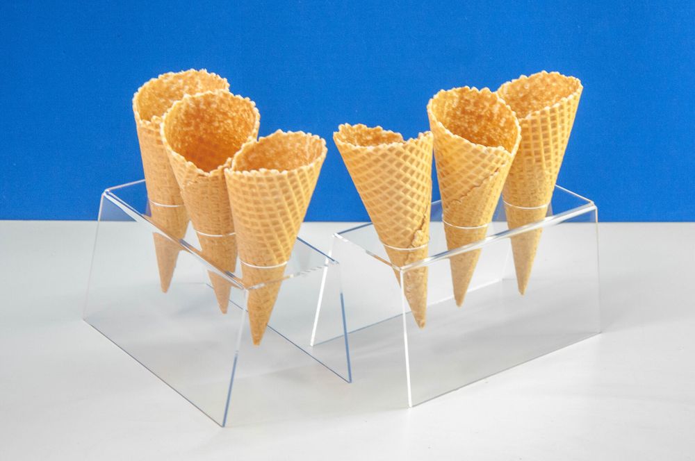 Подставка прозрачная для рожков и мороженого 3 ячейки, оргстекло