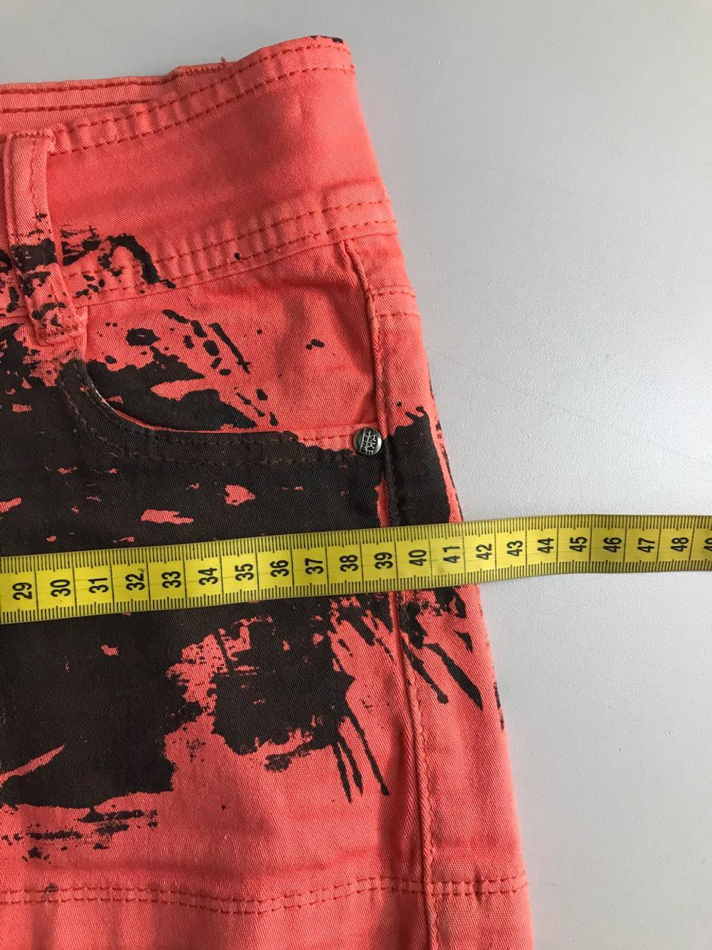 Юбка Fake Brand смелая, маркировка 24, визуально 42 размер