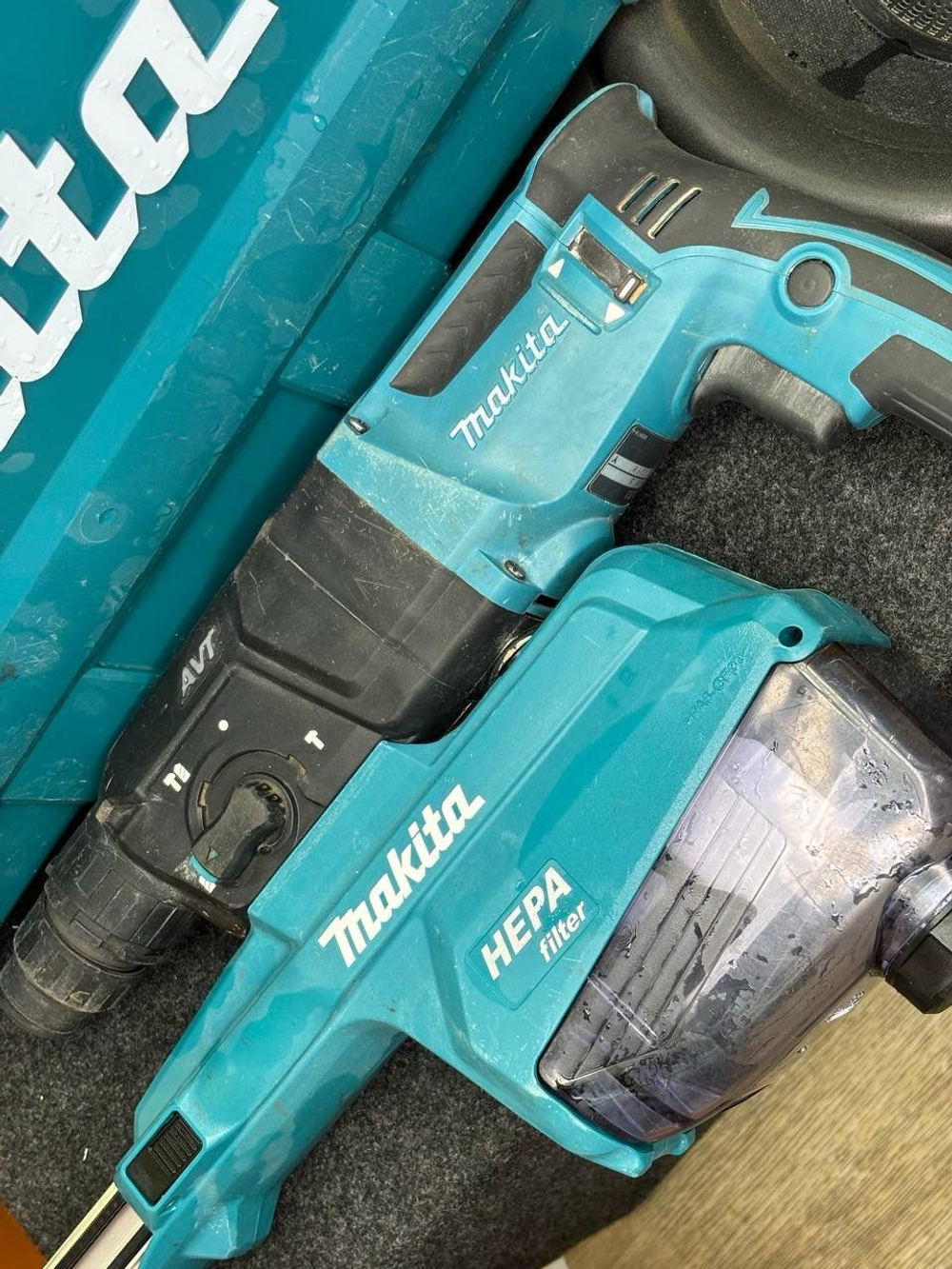 Отбойный молоток makita HM0871C