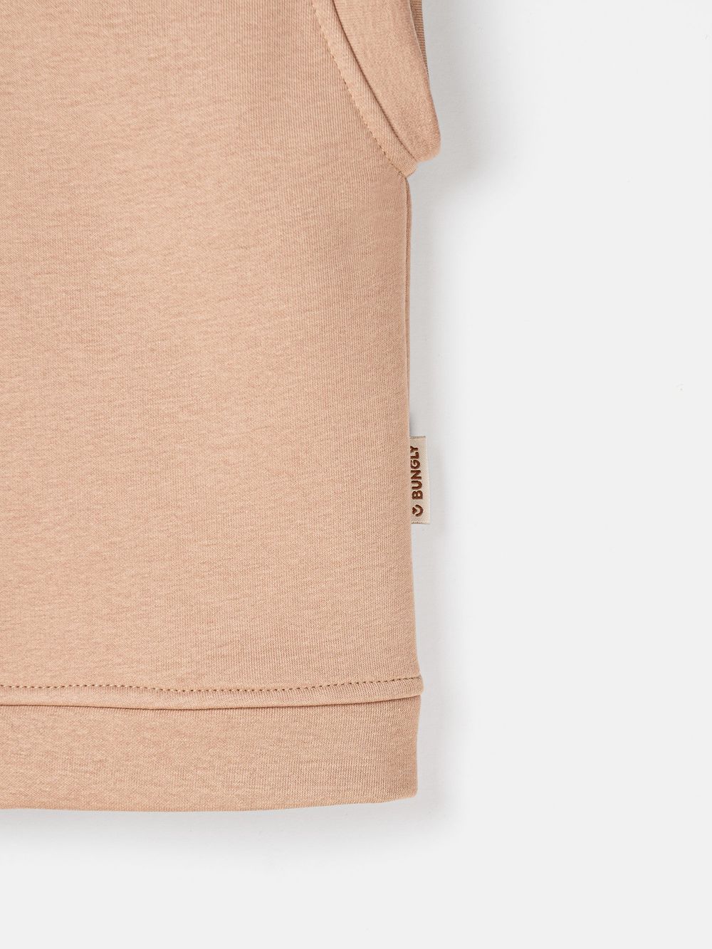 Жилет из футера "Молочный ирис" утепленный