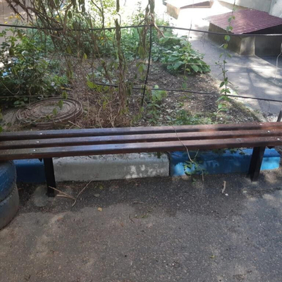 Уличная скамейка к дому 