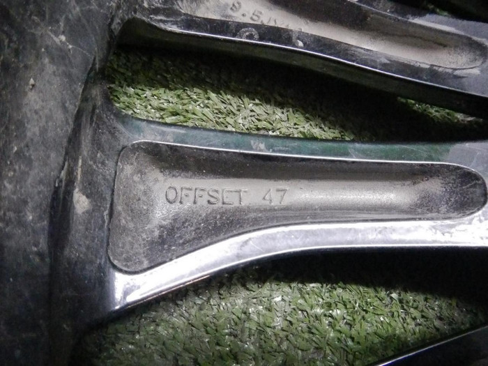 Диск литой R19 Genesis G90 (2016-2022) задний