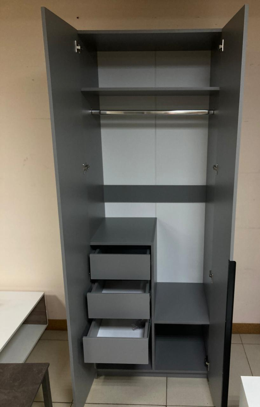 Шкаф 2-х створ. с 3-мя ящиками Ольга-6 серый шифер