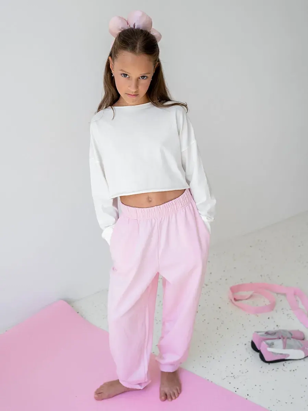 Лонгслив для девочки в школу ,белый